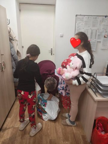 AC1E3DE3-10D4-42FB-91CB-31BDF1B4908D