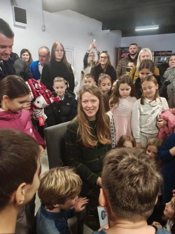 AC2F9DC8-6A92-492E-A851-26D1B17FCAEC